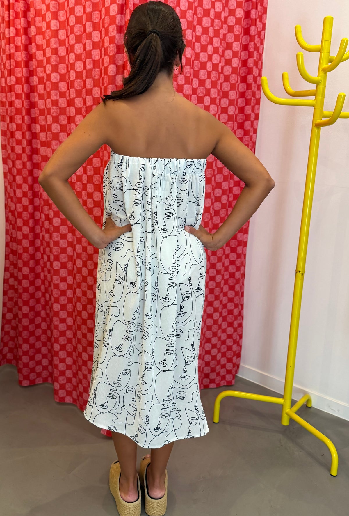 Vestido cai cai em Crepe