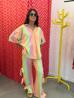 Camisa curta em Lycra