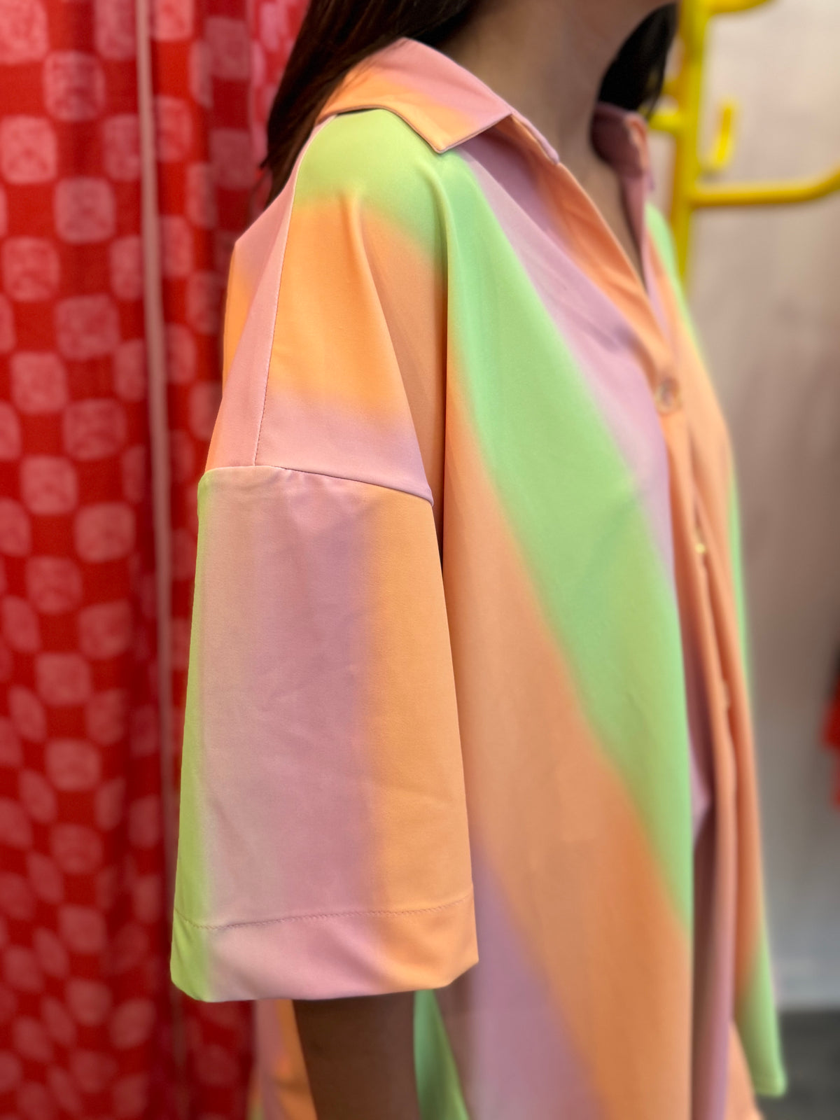 Camisa curta em Lycra