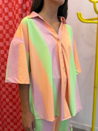 Camisa curta em Lycra